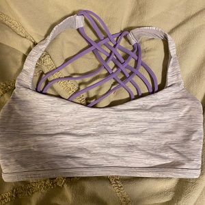 Lululemon free to be bra